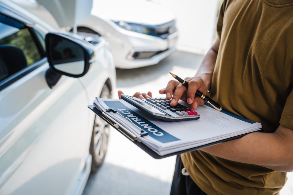 car insurance deductible calculation in UAE