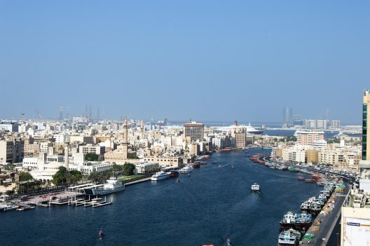 عيادات عيون